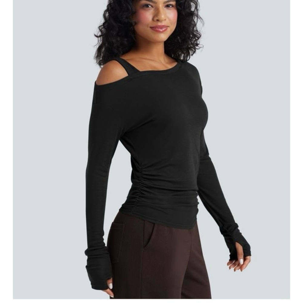 NWT Halara One-Shoulder Long Sleeve Asymmetrical Casual Shirt Small - Picture 3 of 12